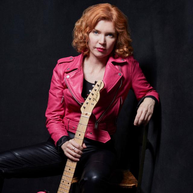 Sue Foley's Guitar Women featuring Rory Block and Cindy Cashdollar